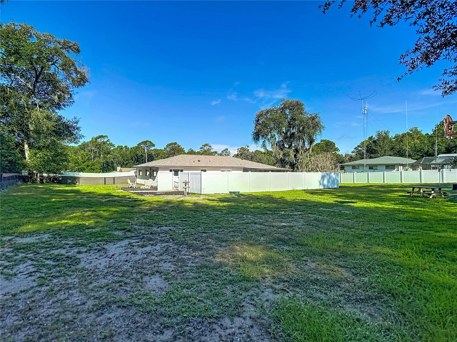 12261 S Elm Pt Property Photo 51