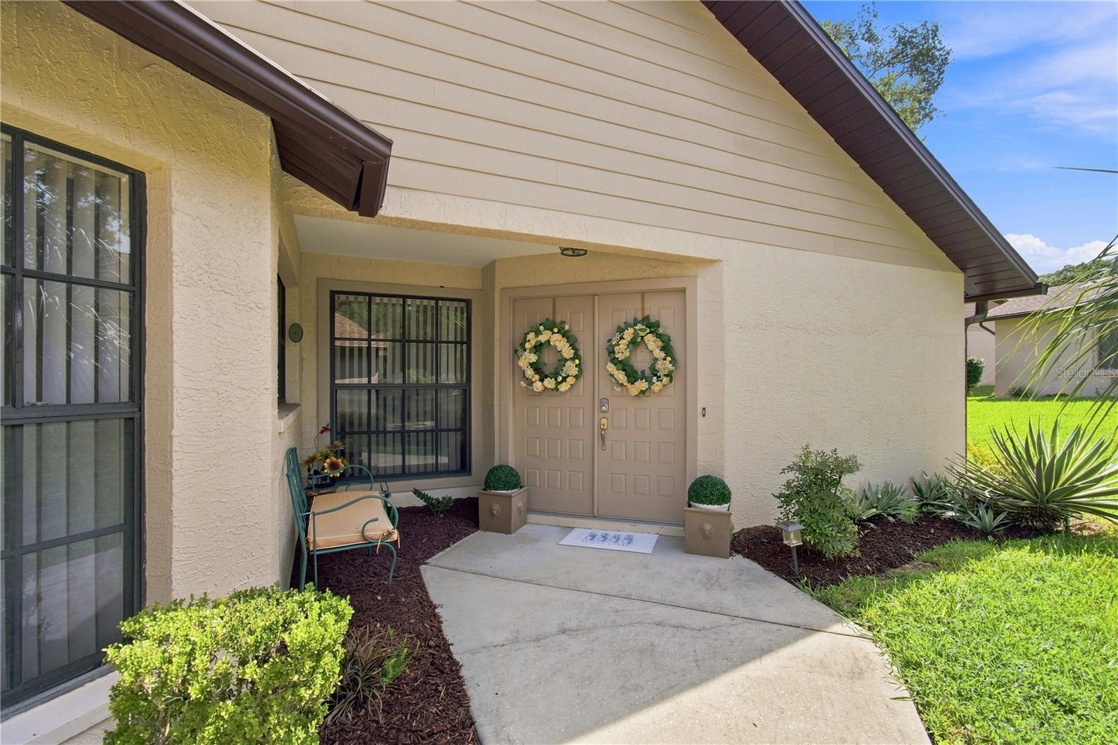6706 Oak Cluster Cir Property Photo 7