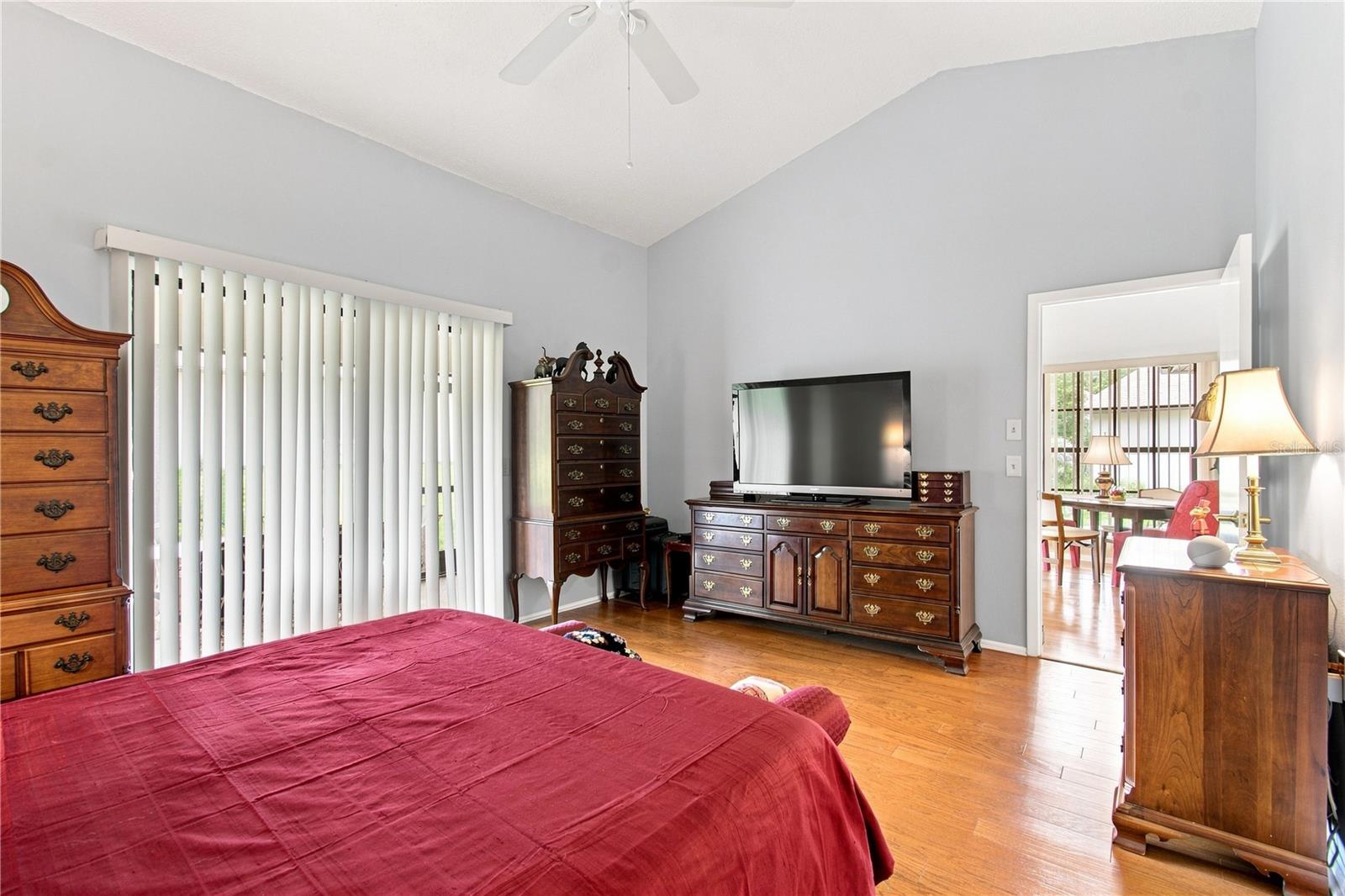 6706 Oak Cluster Cir Property Photo 23