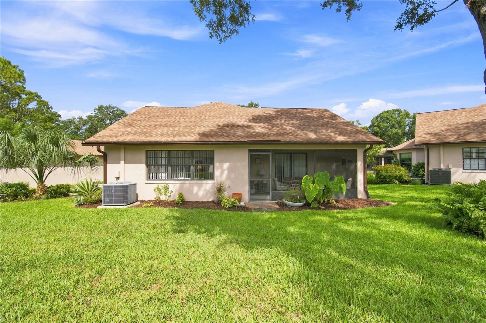6706 Oak Cluster Cir Property Photo 39