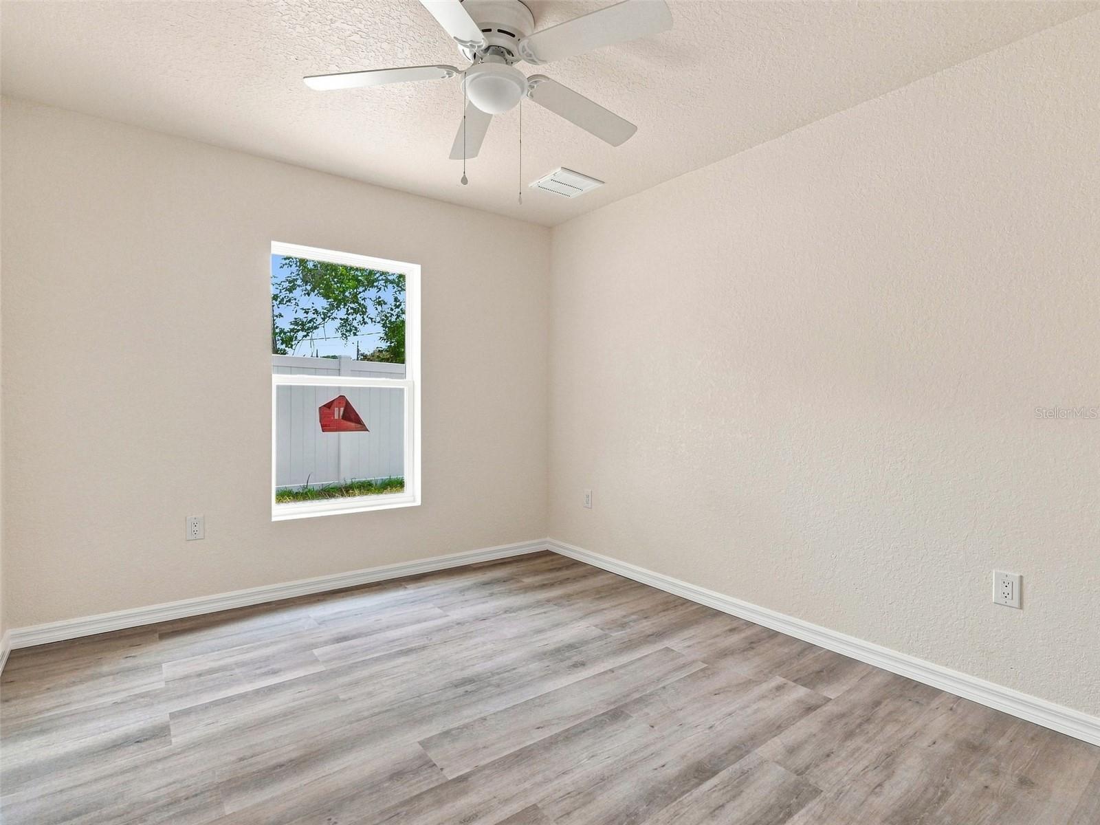 3305 Harden St Property Photo 26