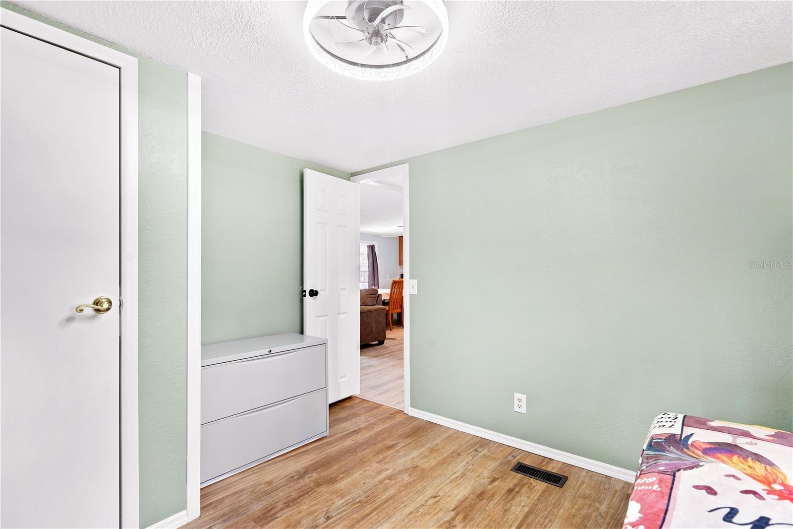 7395 Robb Rd Property Photo 8
