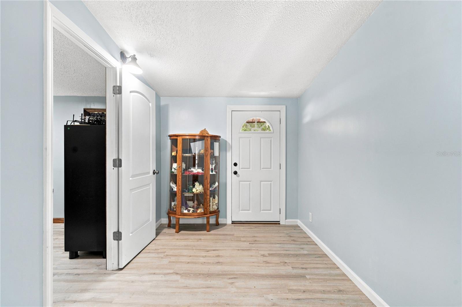 7395 Robb Rd Property Photo 13