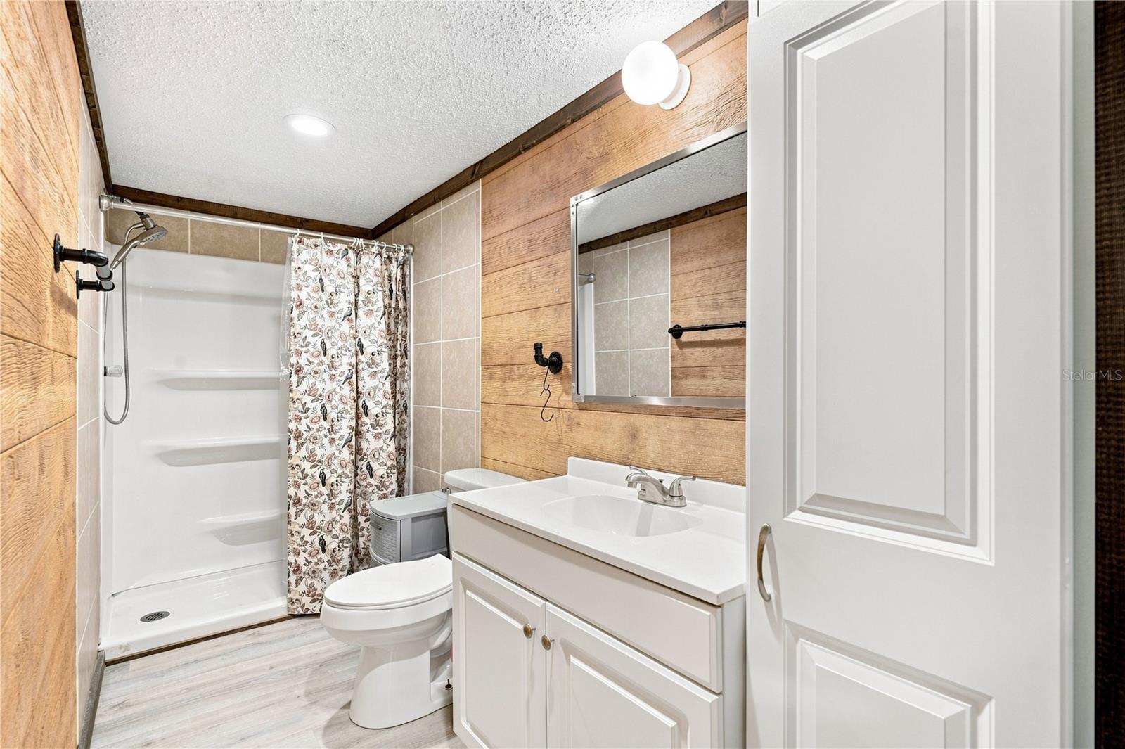 7395 Robb Rd Property Photo 18