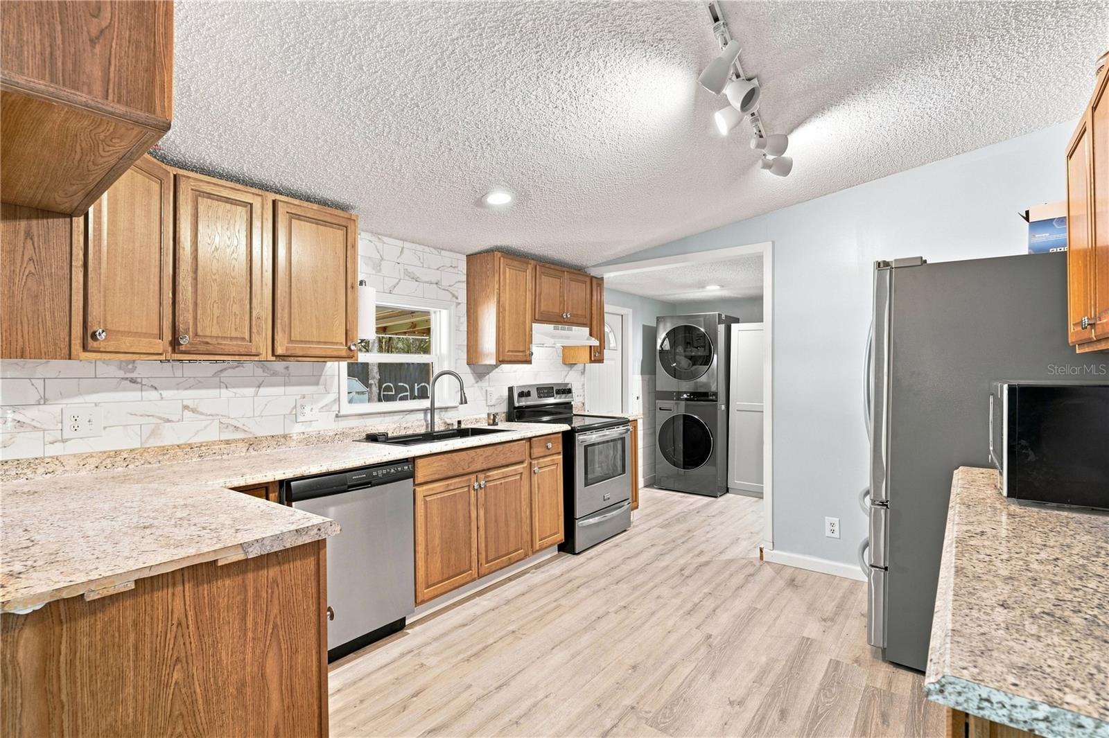 7395 Robb Rd Property Photo 19