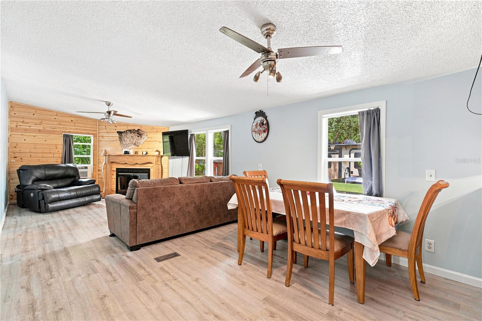 7395 Robb Rd Property Photo 22