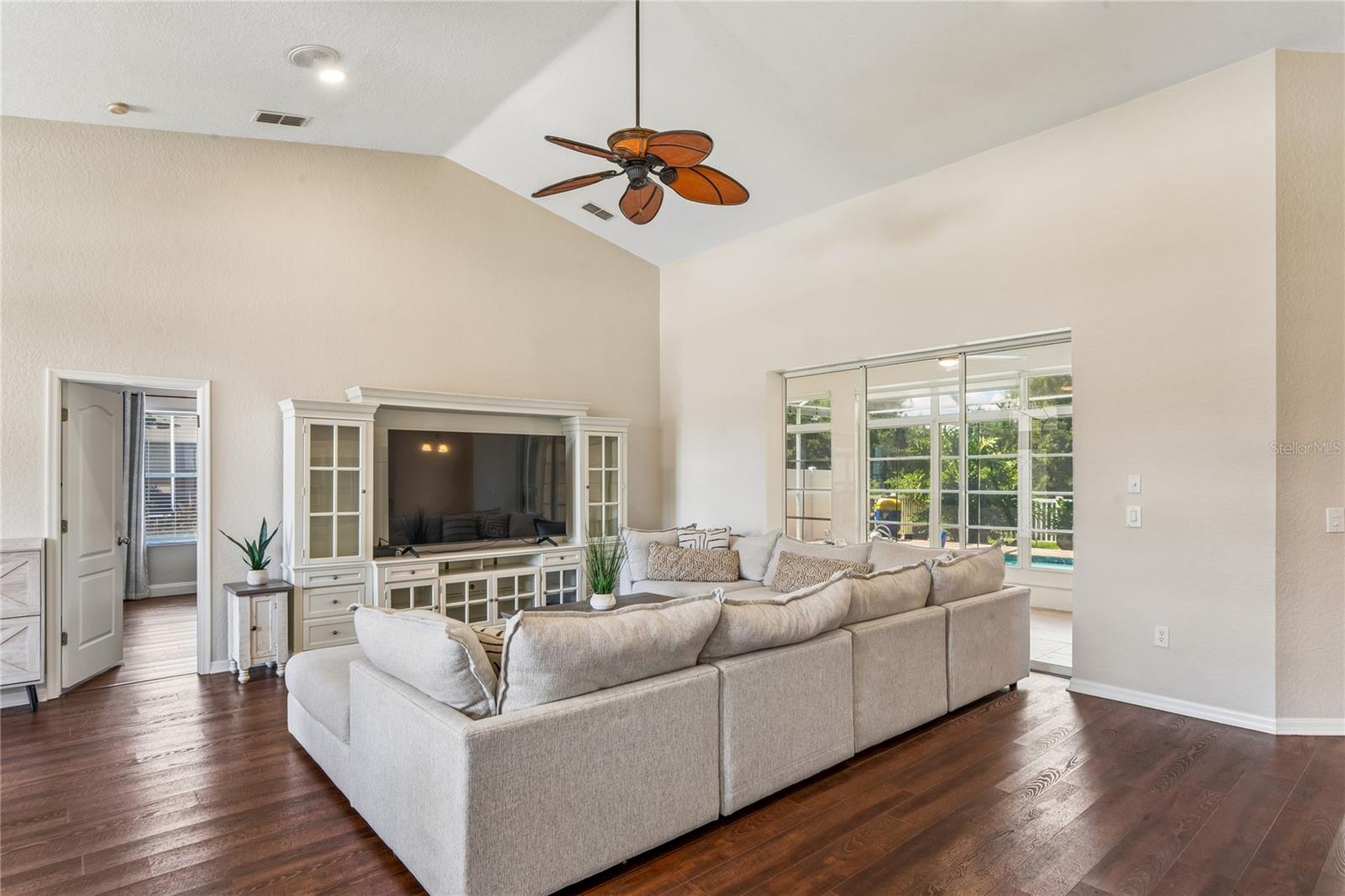 23218 Cypress Trail Dr Property Photo 9