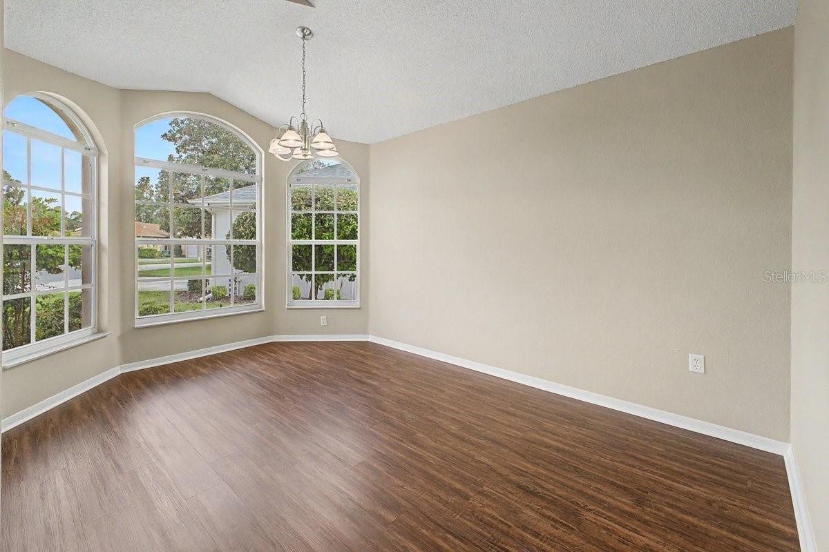 11306 Musgrove Mill Dr Property Photo 8