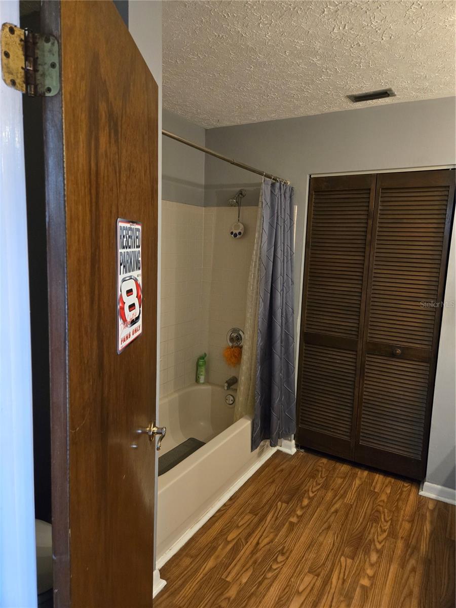 8008 La Serena Dr Property Photo 21