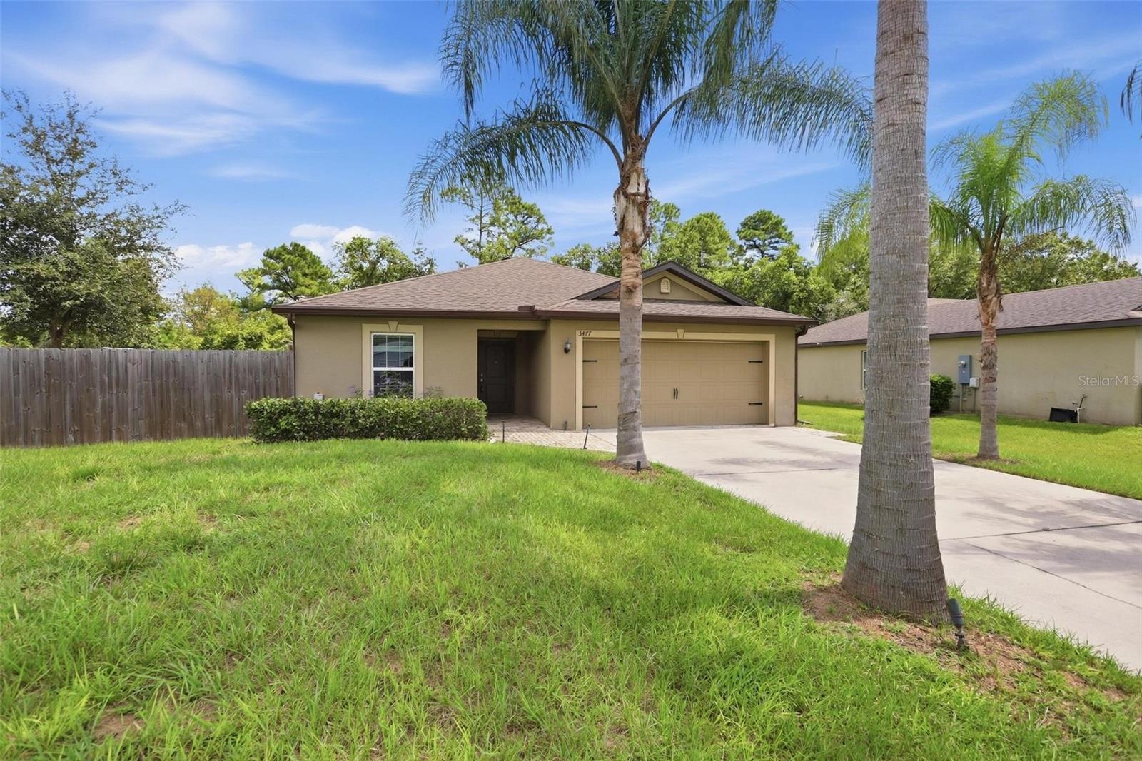 3477 Coachman Dr Property Photo 2