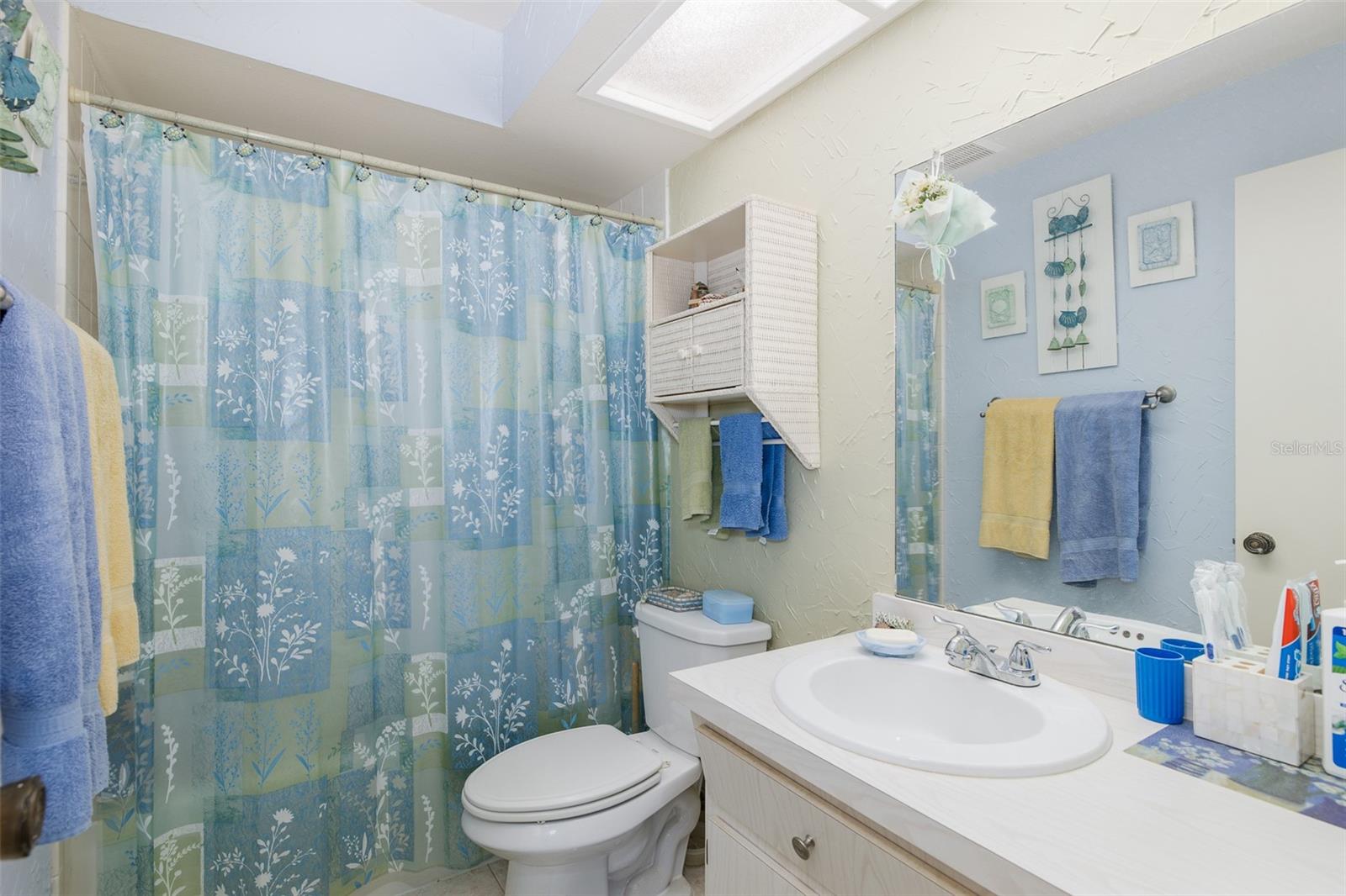 1428 Summer Isle Ct Property Photo 15
