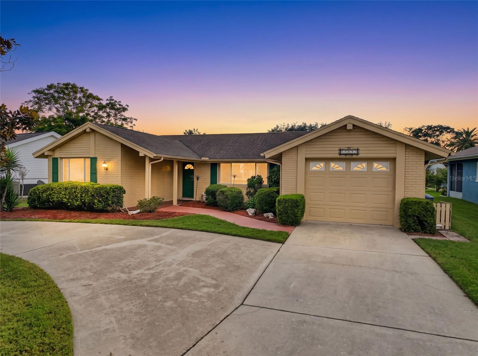 12205 Silk Oak Ln Property Photo 1