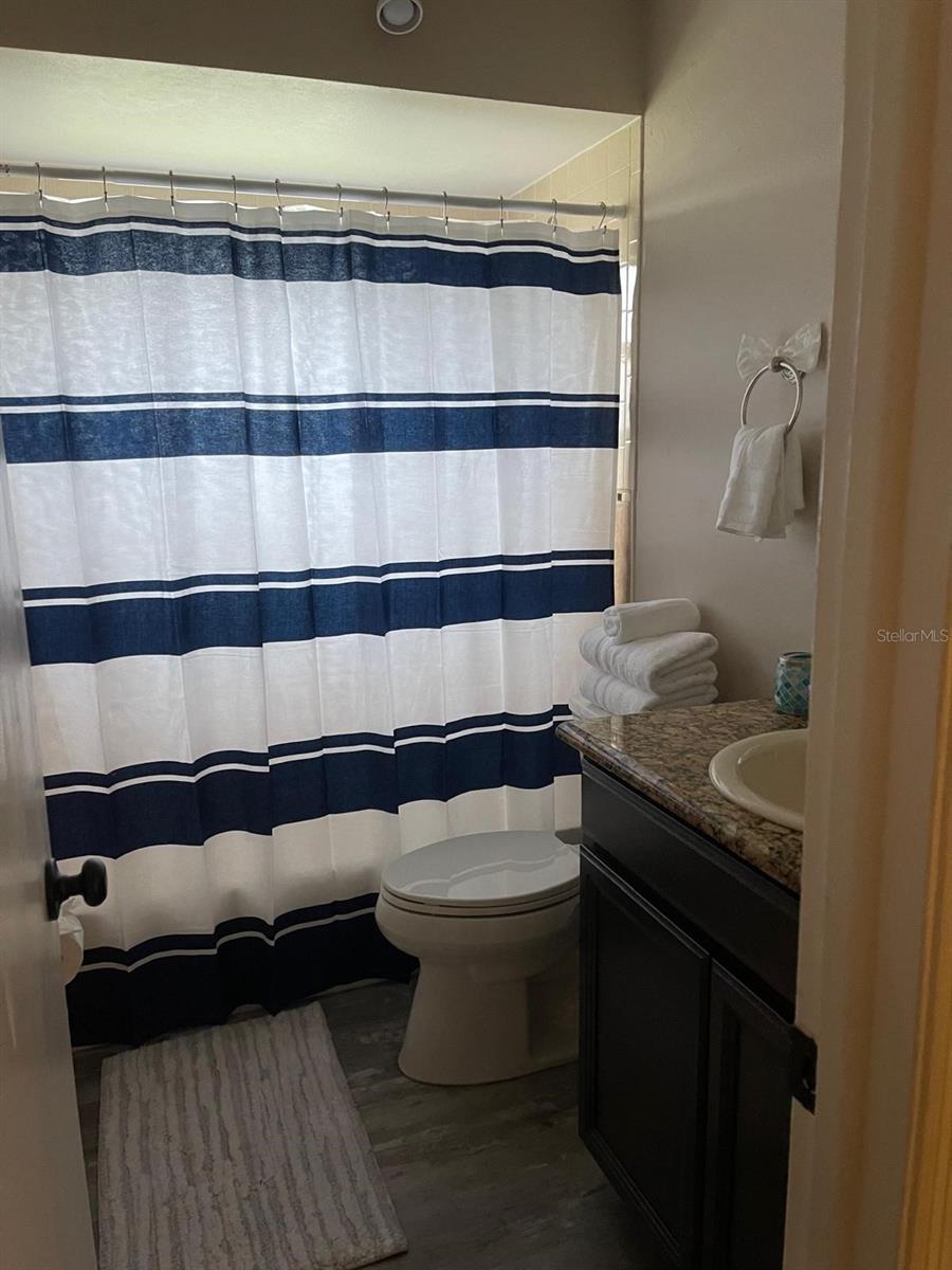 3914 King Dr Property Photo 4