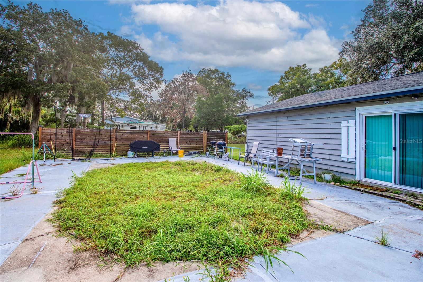 10039 May Gold Ln Property Photo 4