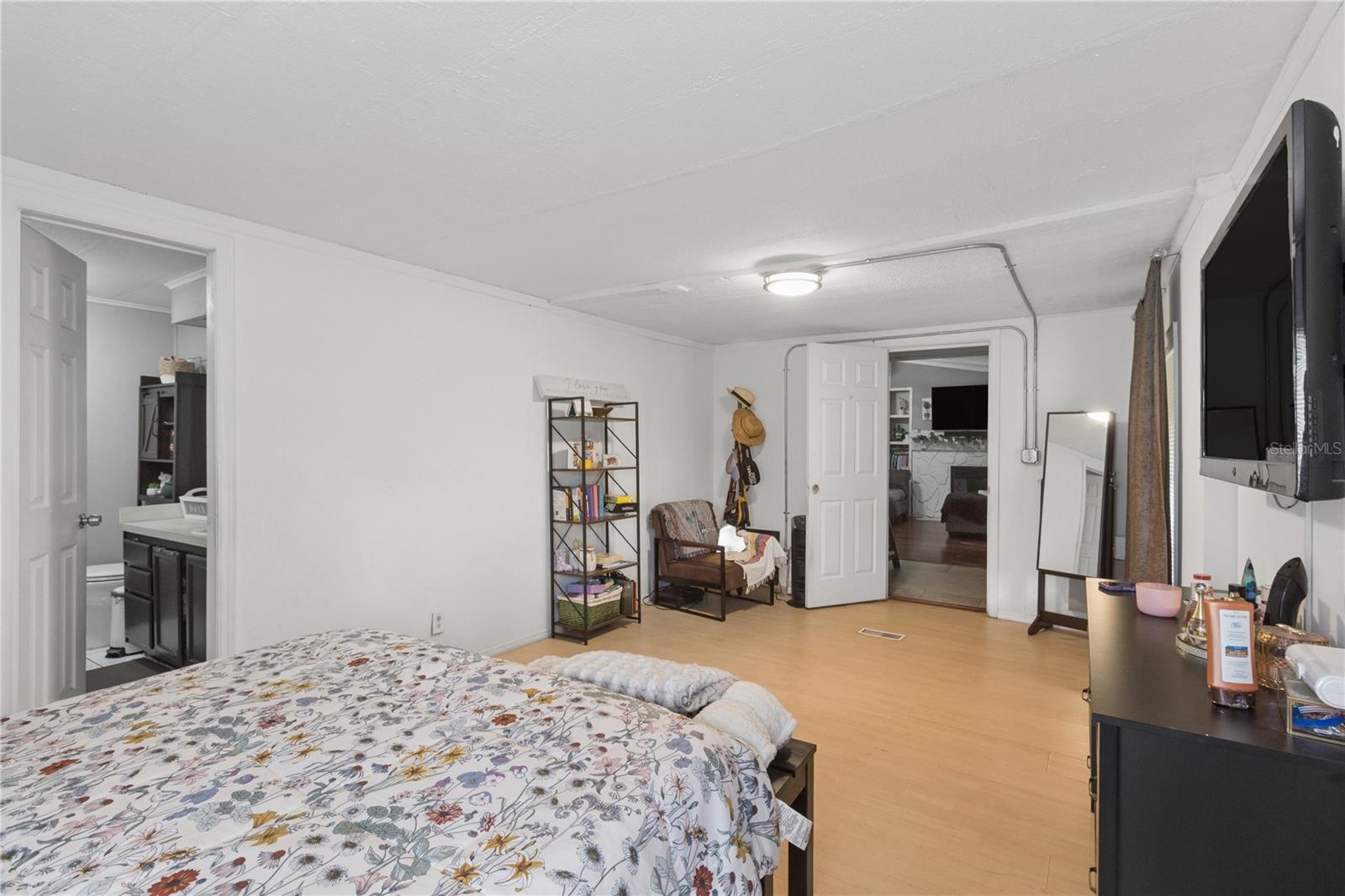 10039 May Gold Ln Property Photo 10