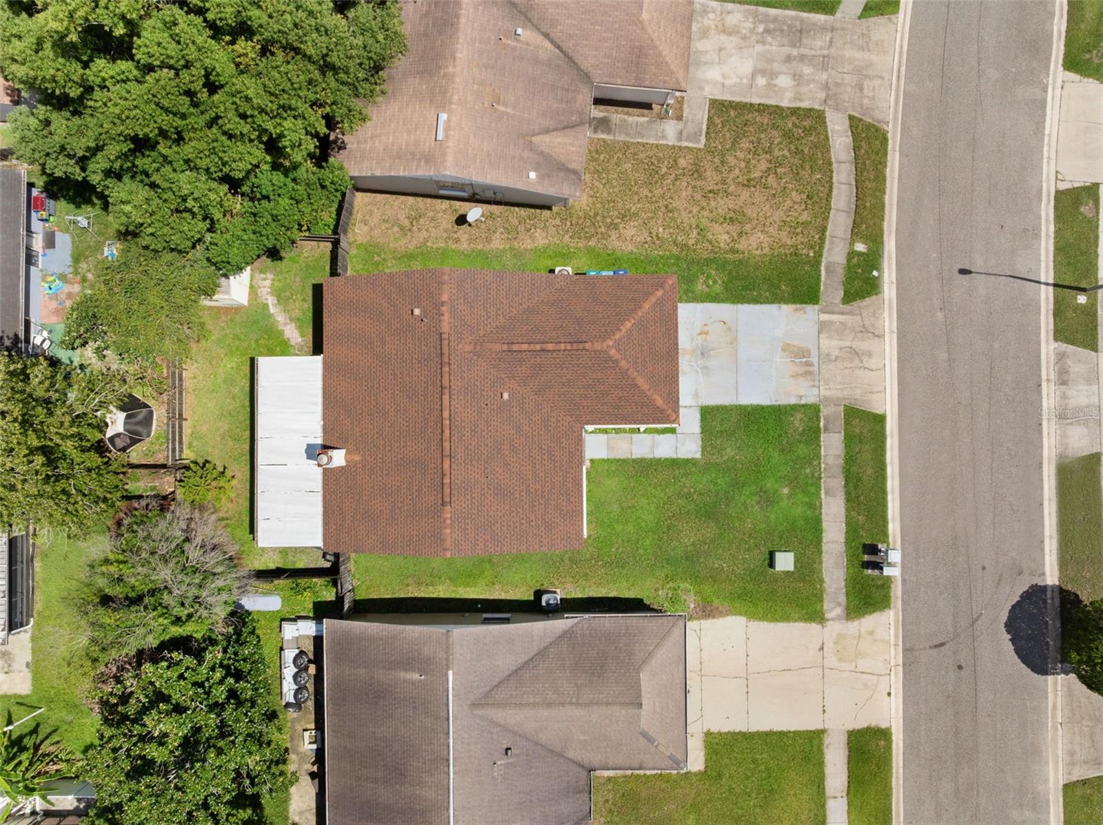 8937 Valencia Gardens Dr Property Photo 23