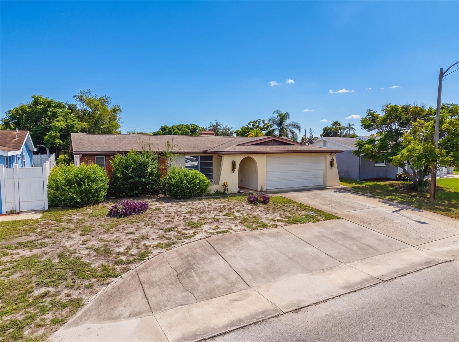 9916 Lake Chrise Ln Property Photo