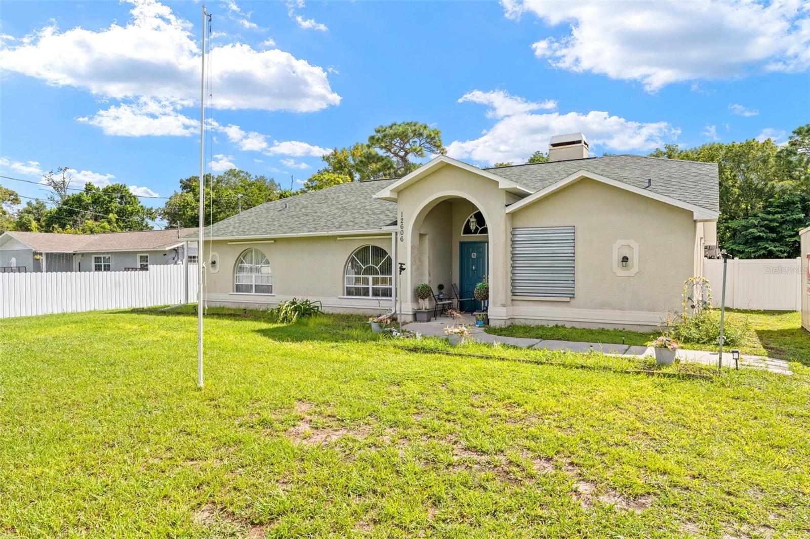 12606 Litewood Dr Property Photo 1
