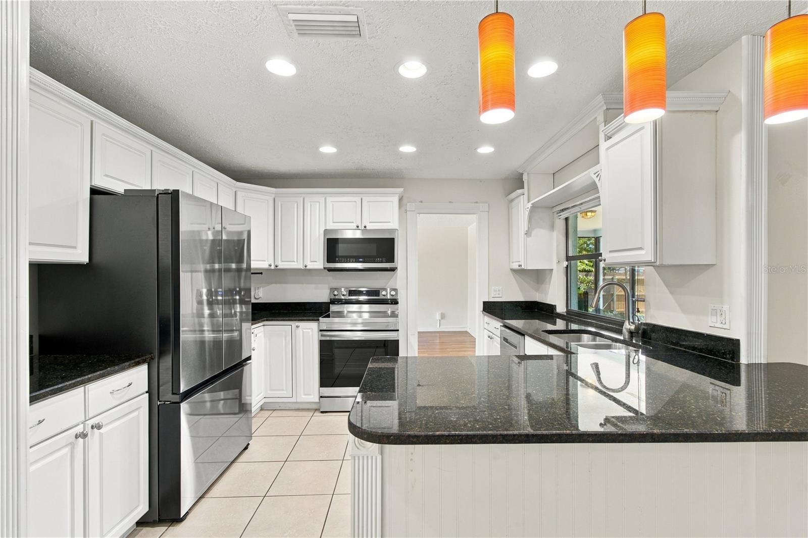 1507 Poinsettia Ave Property Photo 10