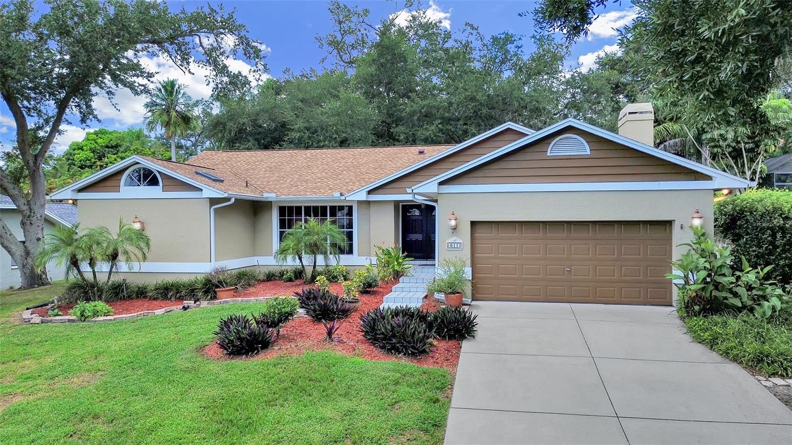 611 Tomoka Dr Property Photo 3