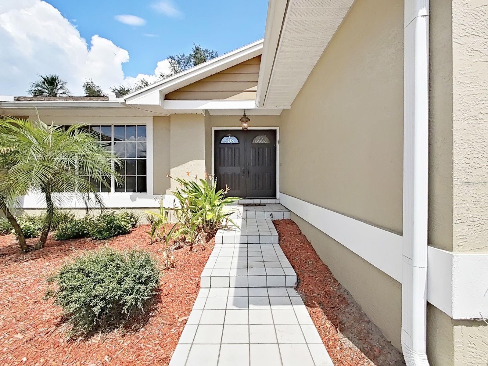 611 Tomoka Dr Property Photo 4