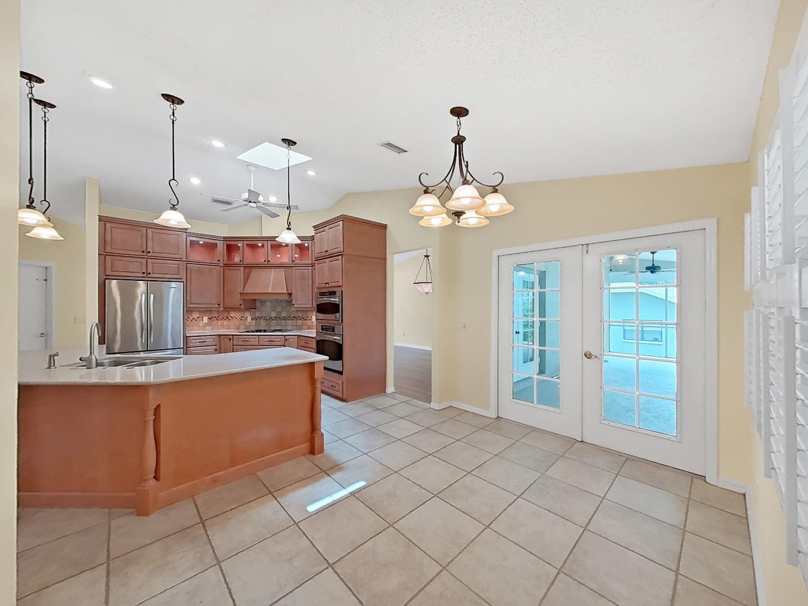 611 Tomoka Dr Property Photo 16
