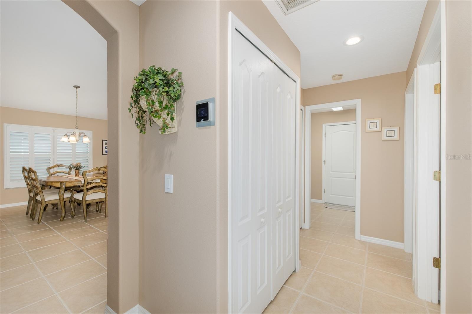 1856 Arbor Knoll Loop Property Photo 8