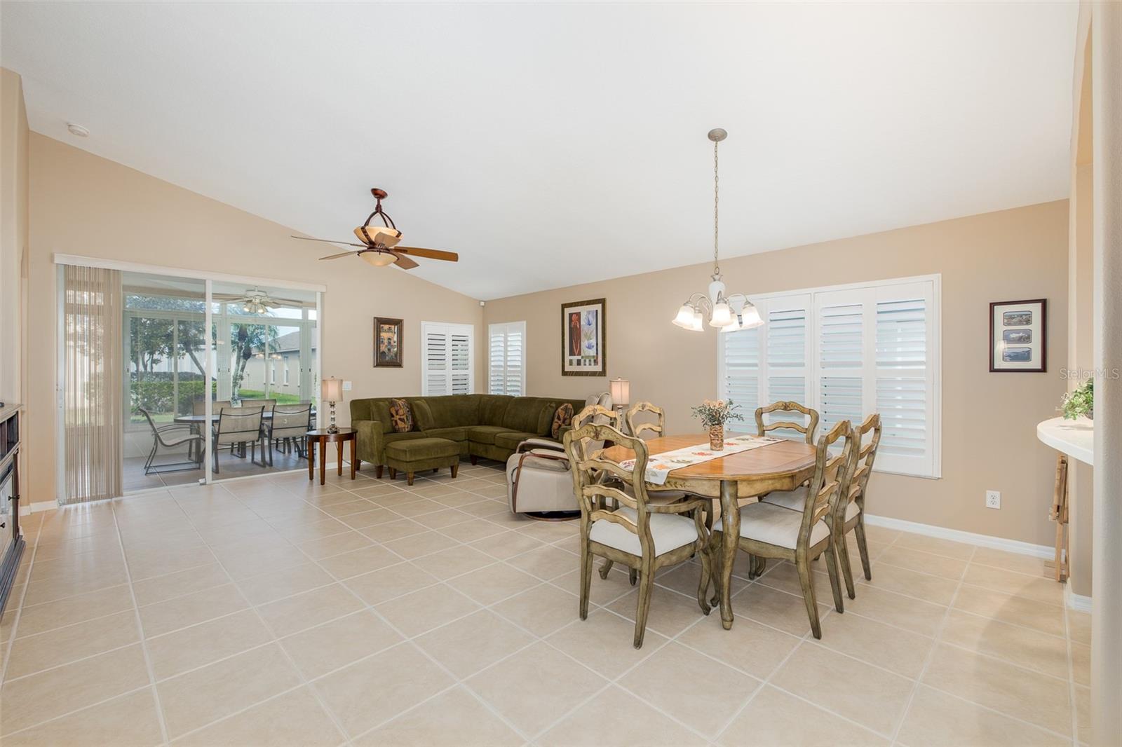 1856 Arbor Knoll Loop Property Photo 9