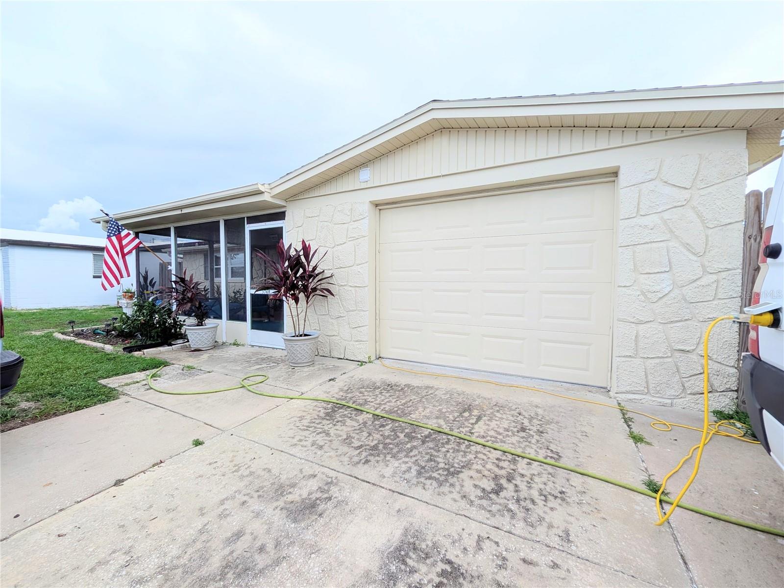 3748 REDWOOD DR Property Photo 1