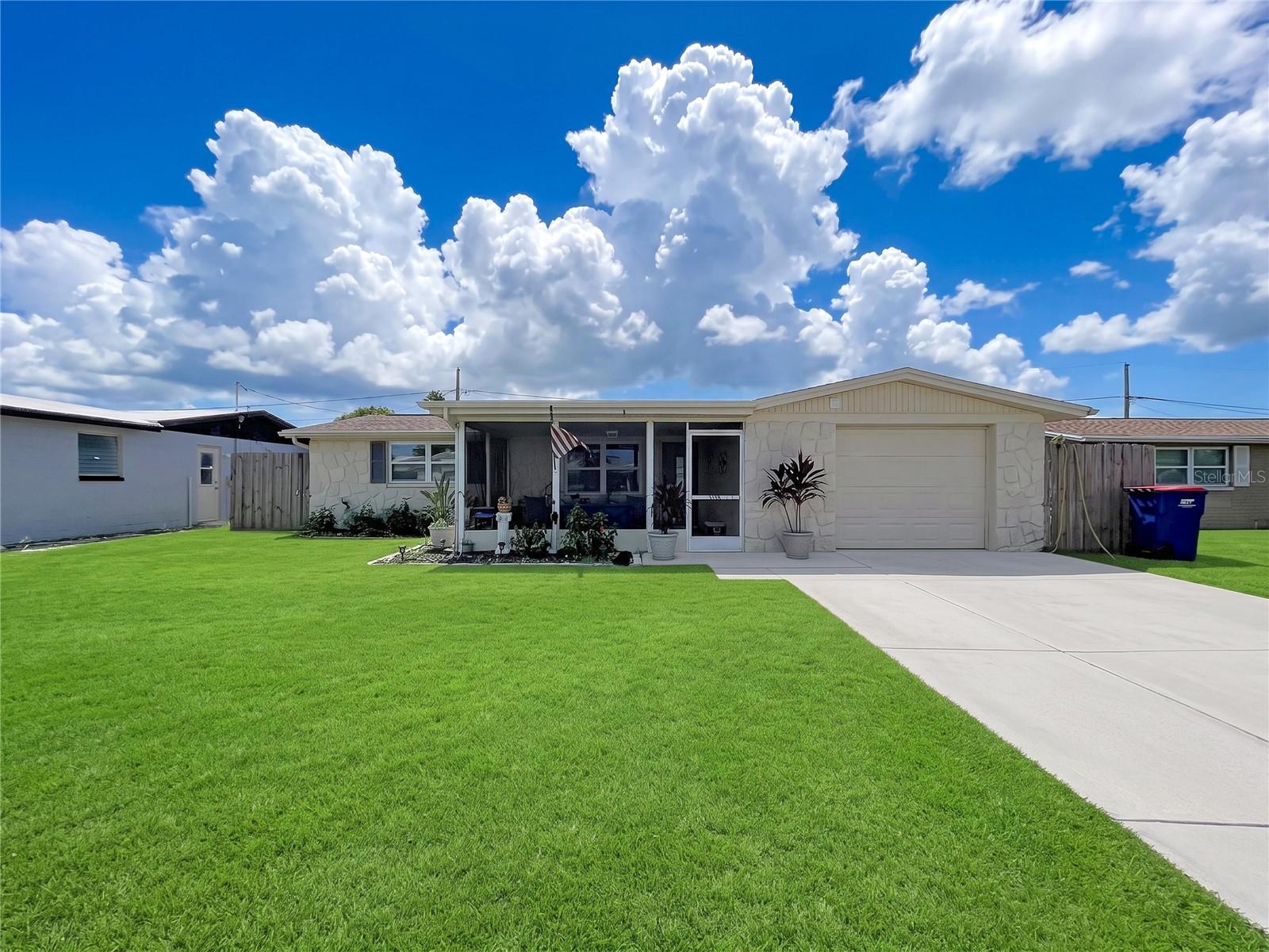 3748 Redwood Dr Property Photo 1
