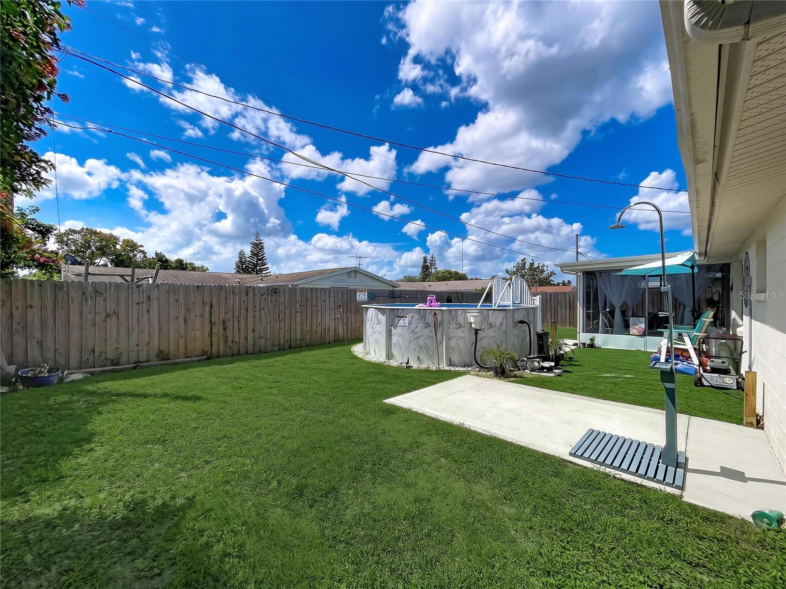 3748 Redwood Dr Property Photo 5