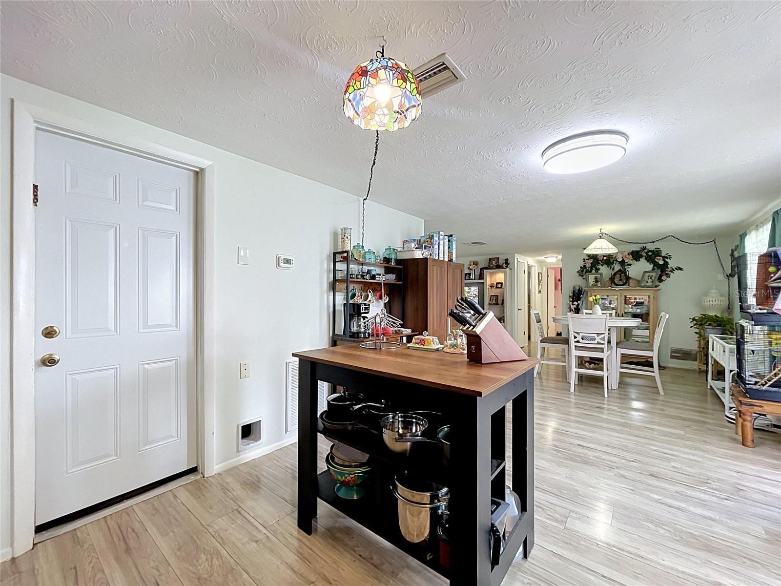 3748 Redwood Dr Property Photo 12