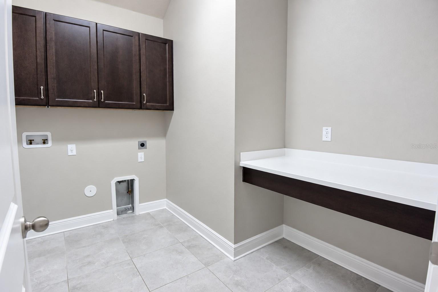14735 Caravan Ave Property Photo 21
