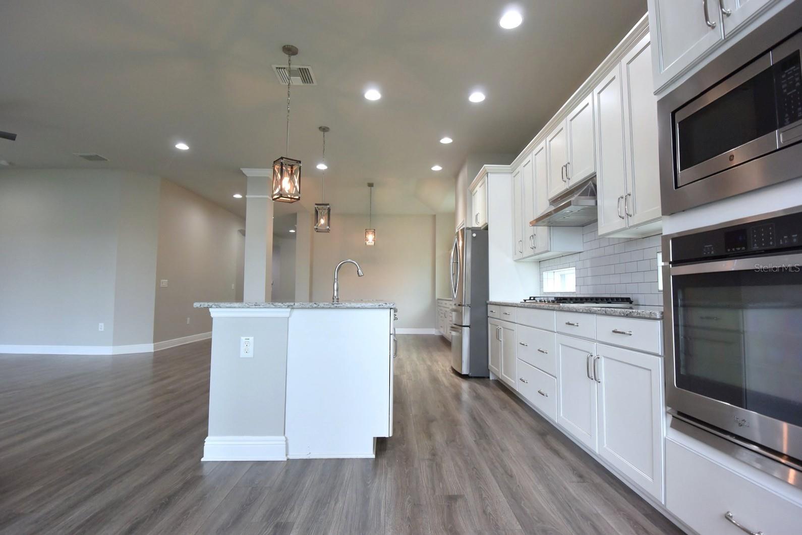 14735 Caravan Ave Property Photo 42
