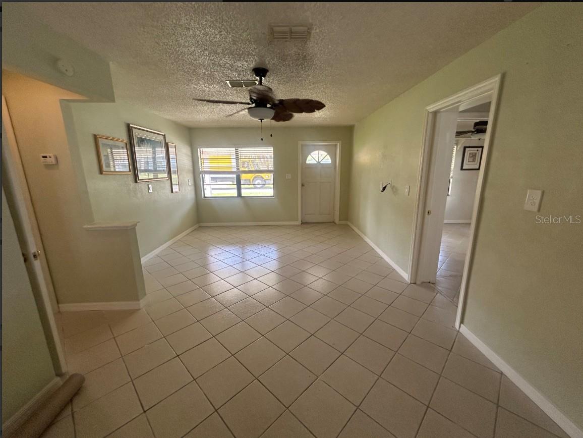 3303 Minnow Creek Dr Property Photo 4