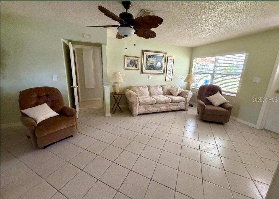 3303 Minnow Creek Dr Property Photo 5