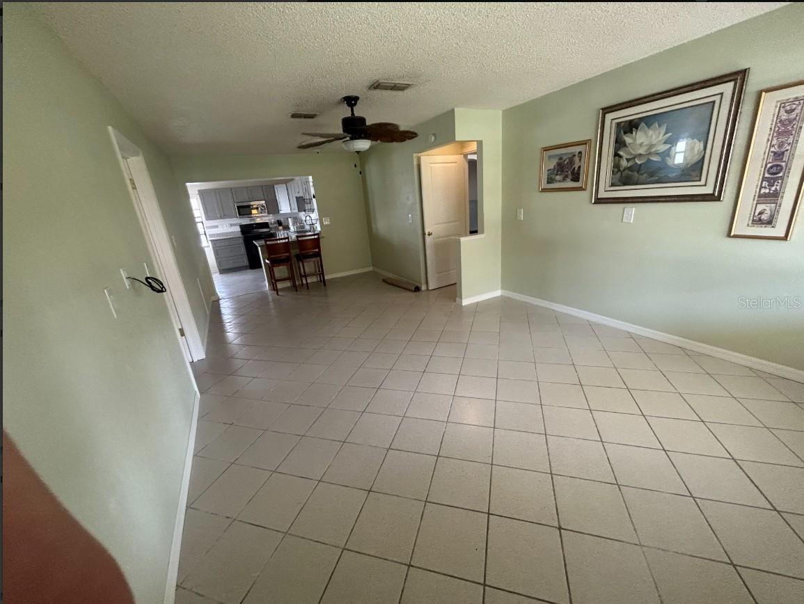 3303 Minnow Creek Dr Property Photo 6