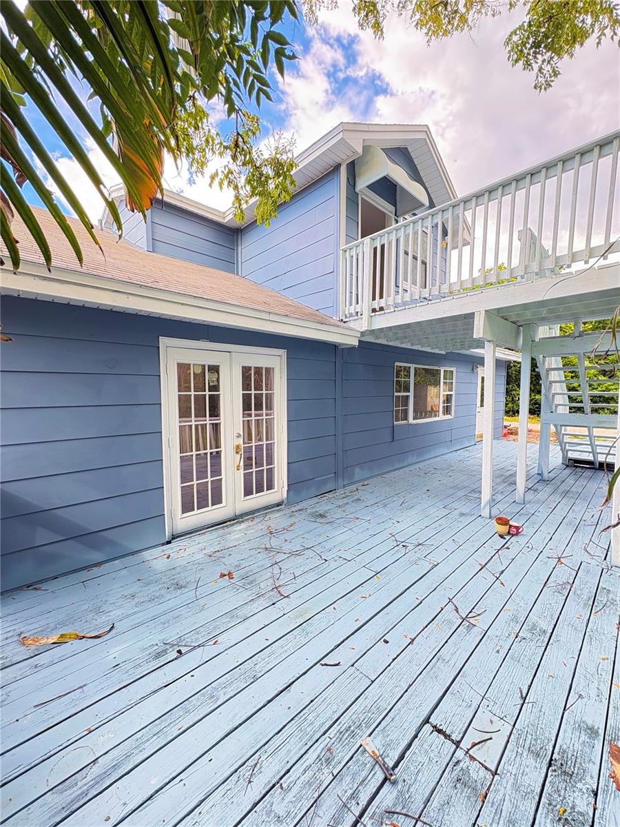 1655 Drew St Property Photo 23