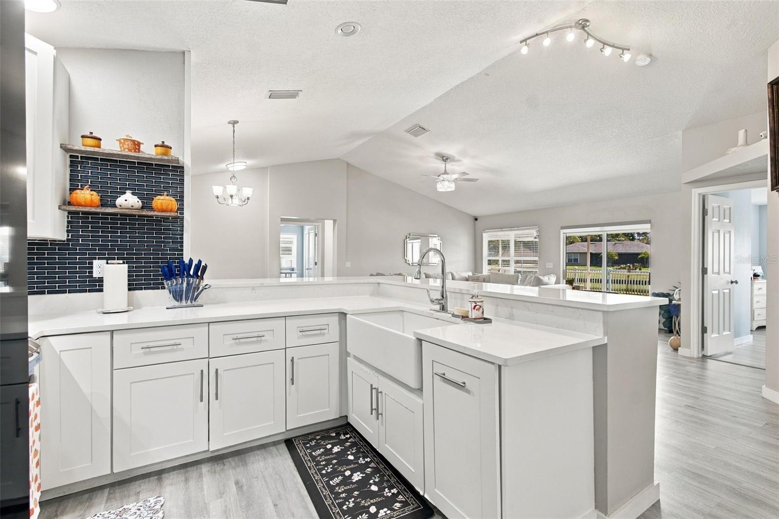 11415 Walden Loop Property Photo 14
