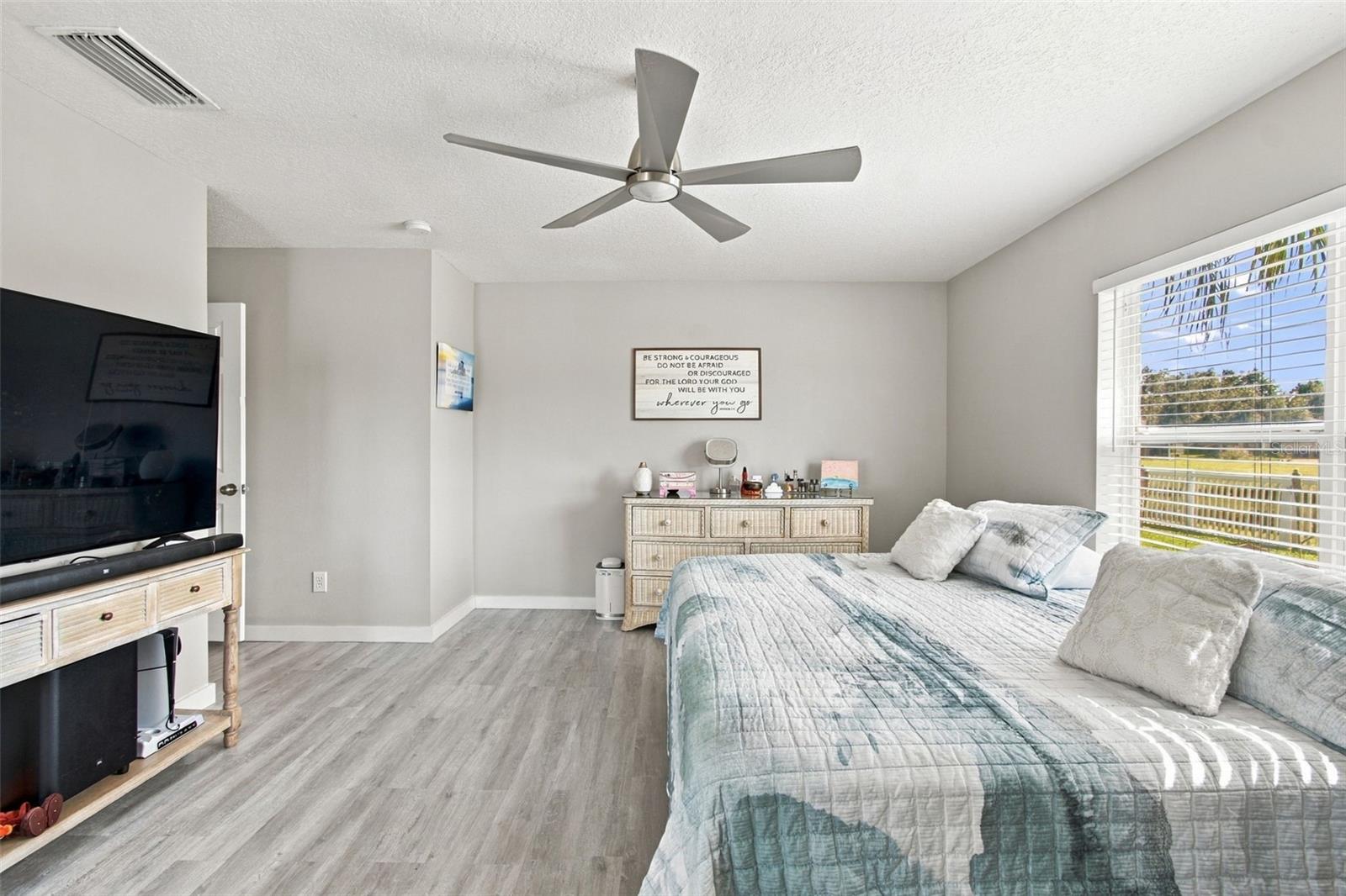 11415 Walden Loop Property Photo 18