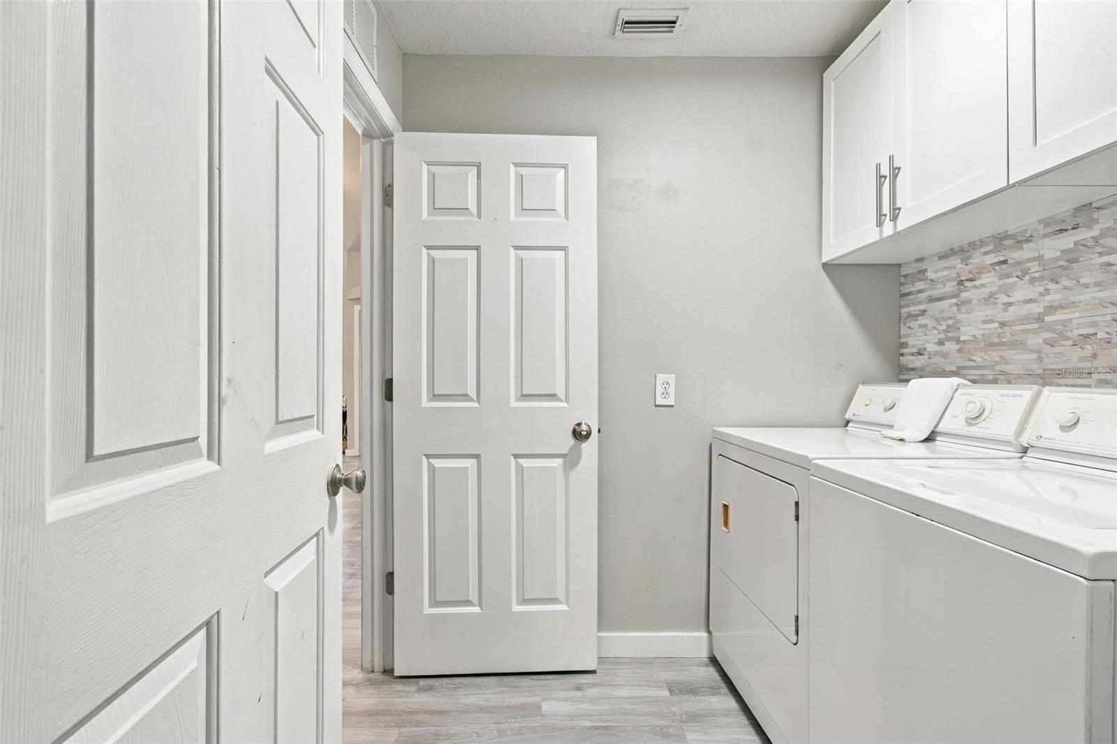 11415 Walden Loop Property Photo 24
