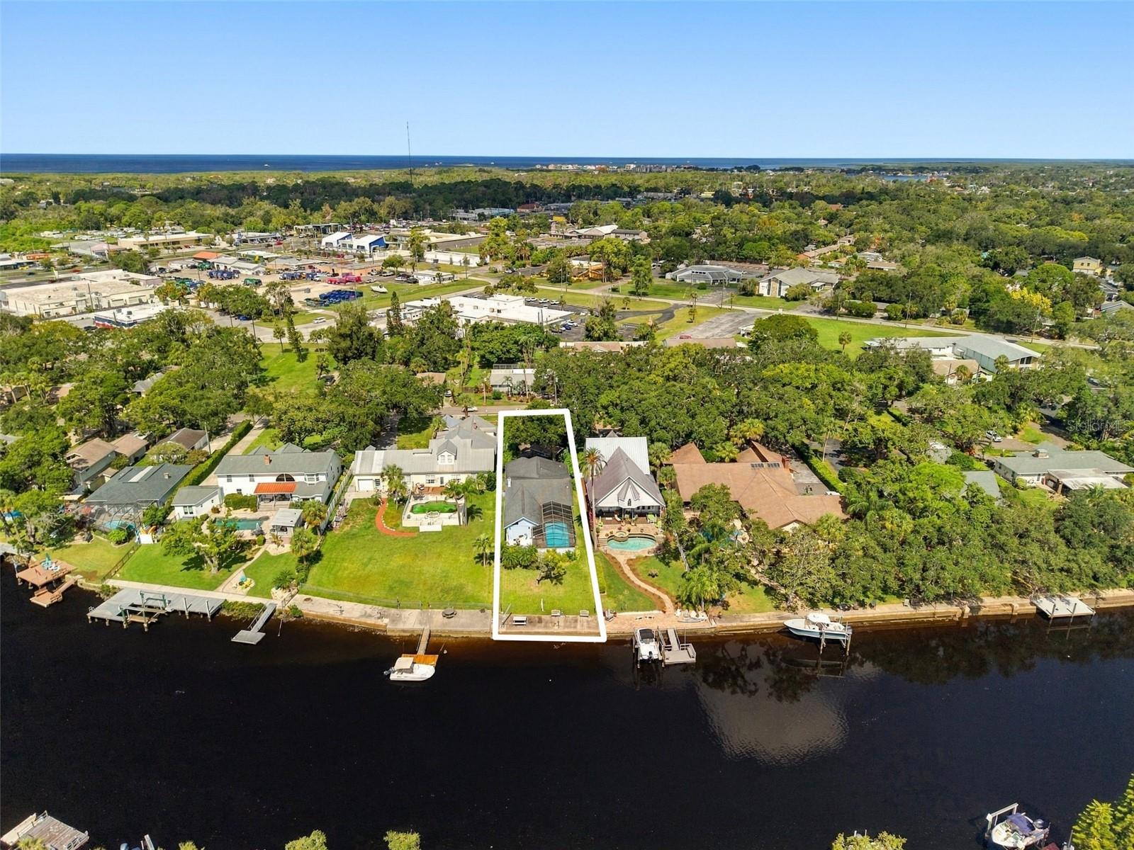 6674 River Rd Property Photo 2
