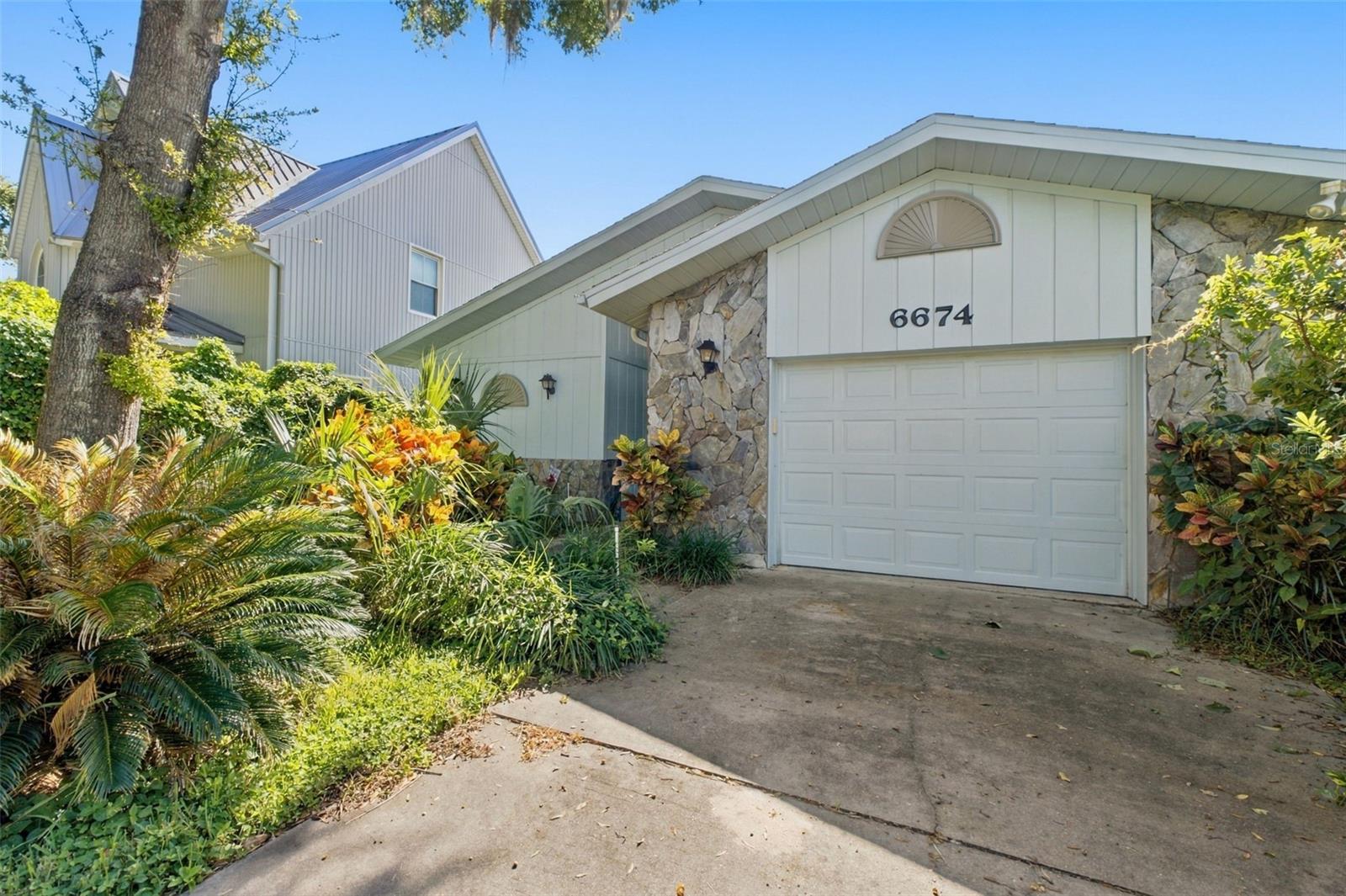 6674 River Rd Property Photo 3
