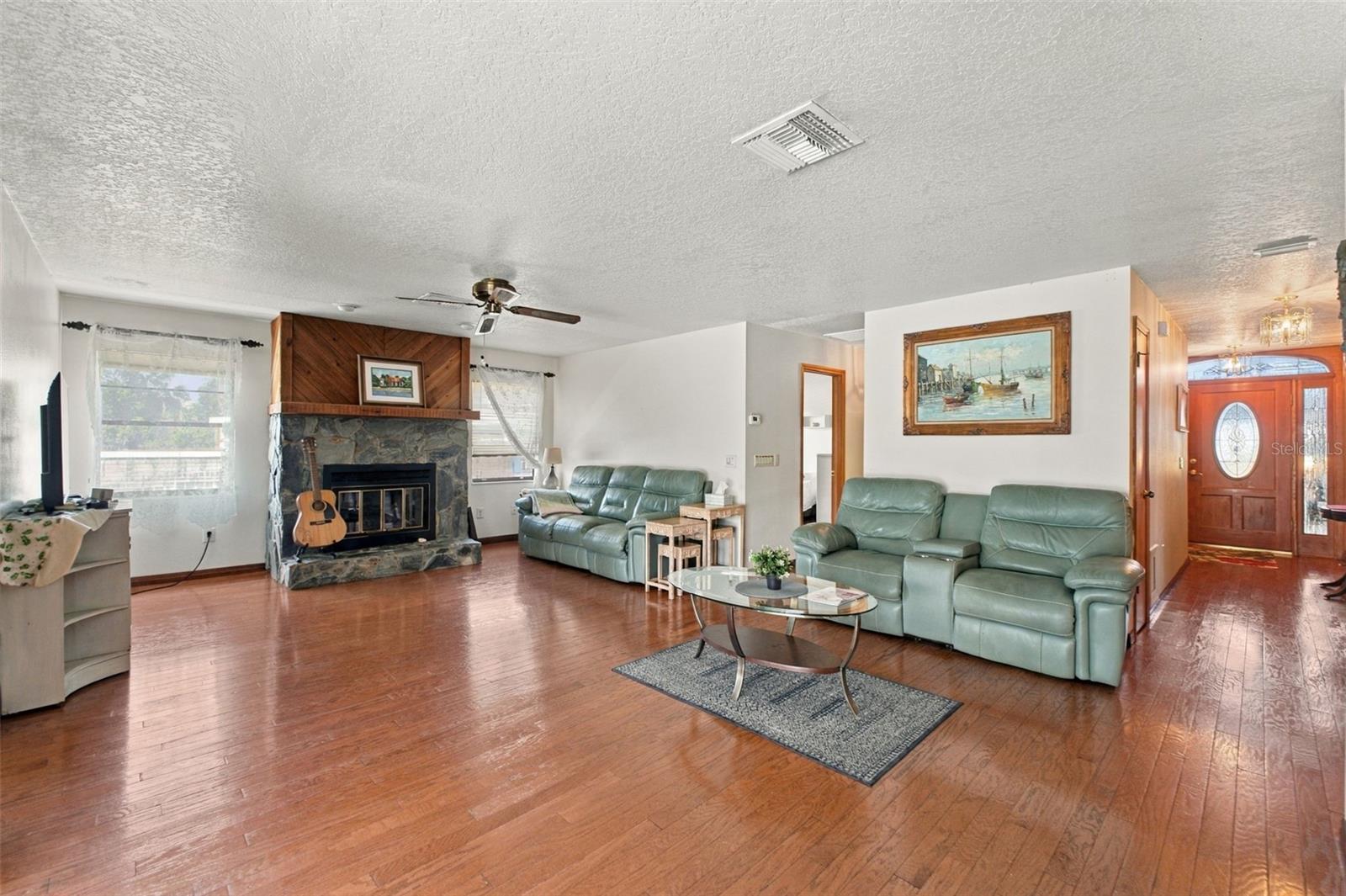 6674 River Rd Property Photo 8