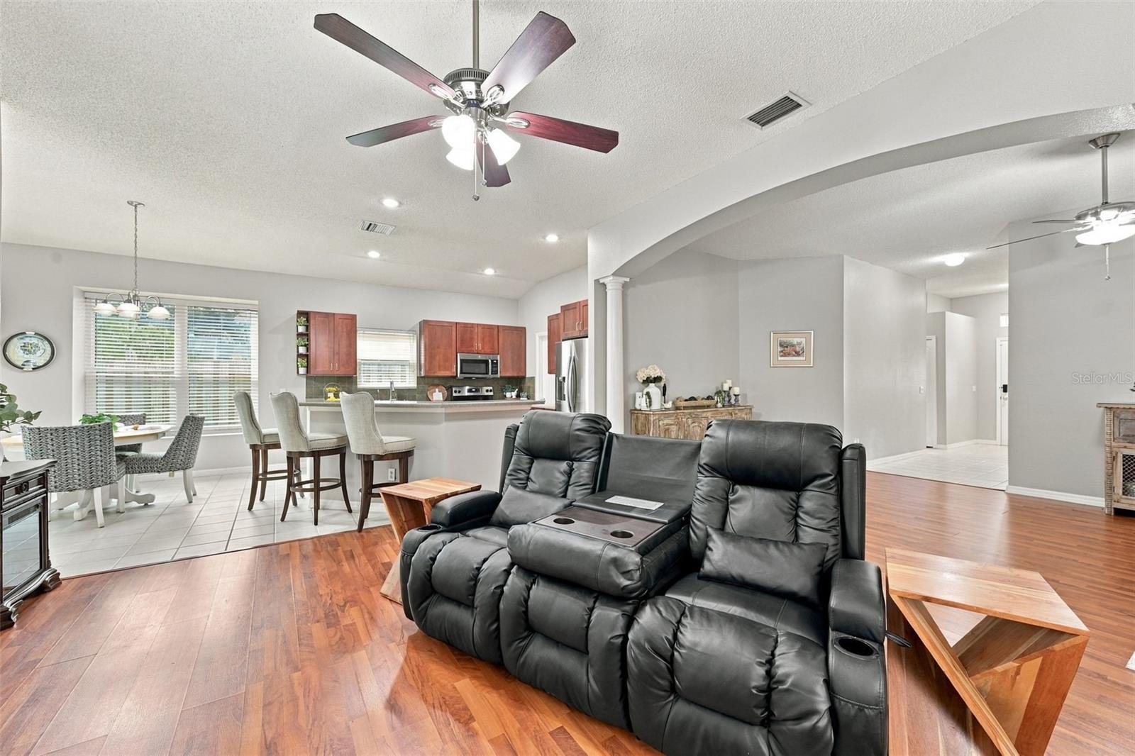 19401 Melody Fair Pl Property Photo 8