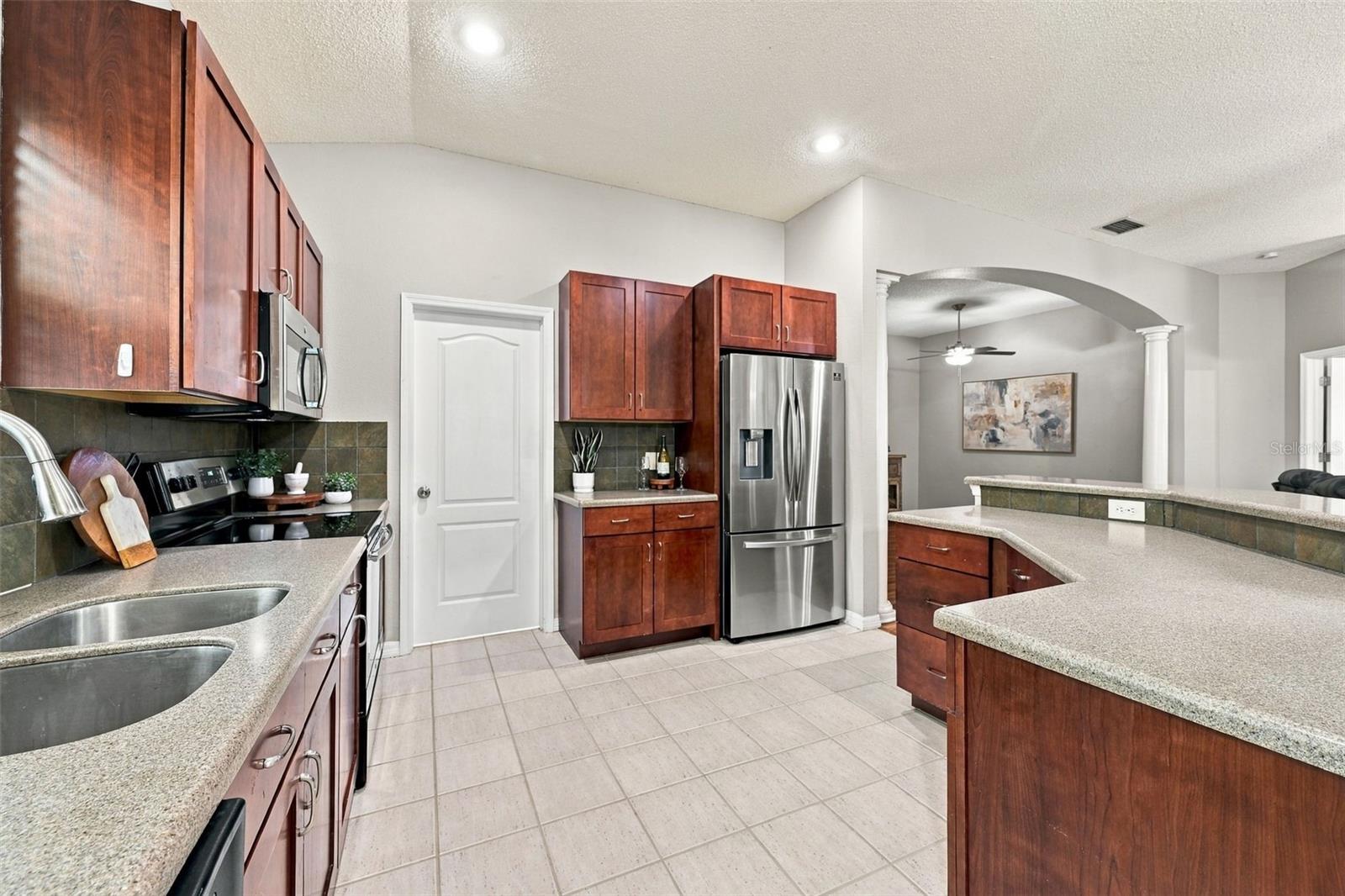 19401 Melody Fair Pl Property Photo 14
