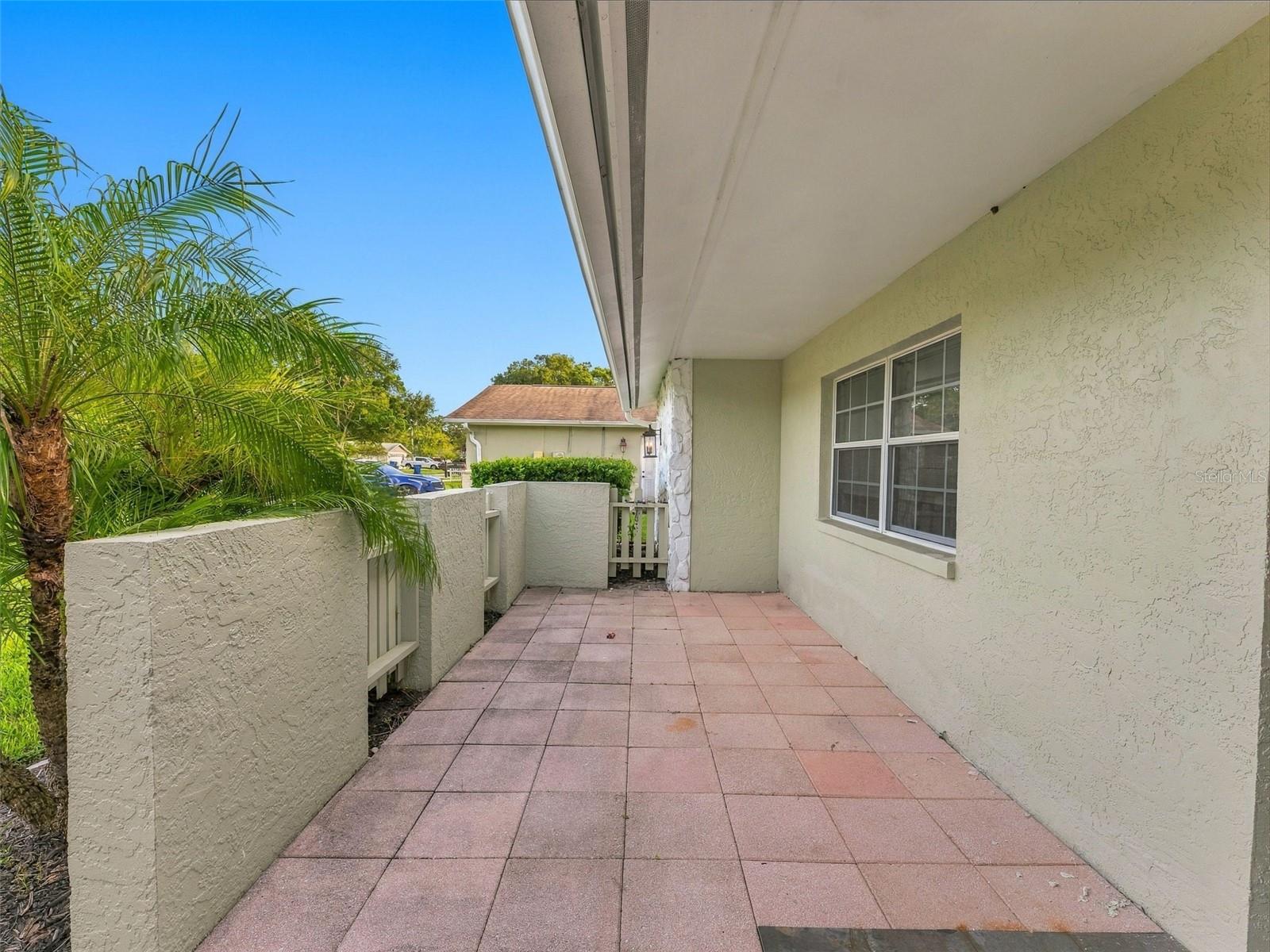 1846 Del Robles Dr Property Photo 6