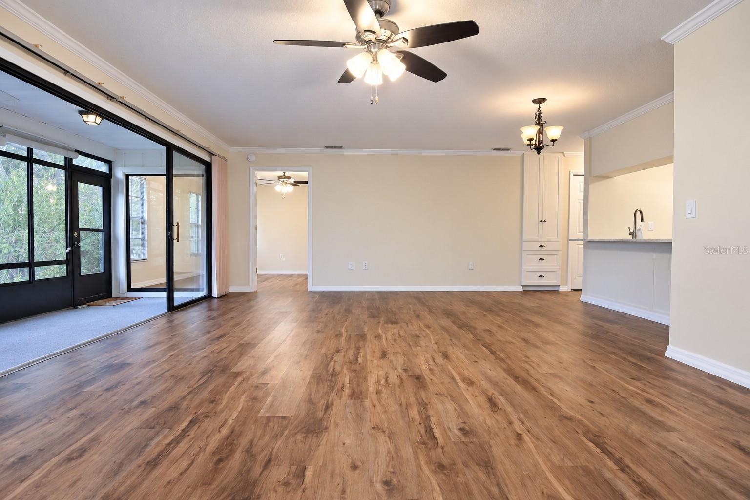 6466 Tapestry Cir Property Photo 10