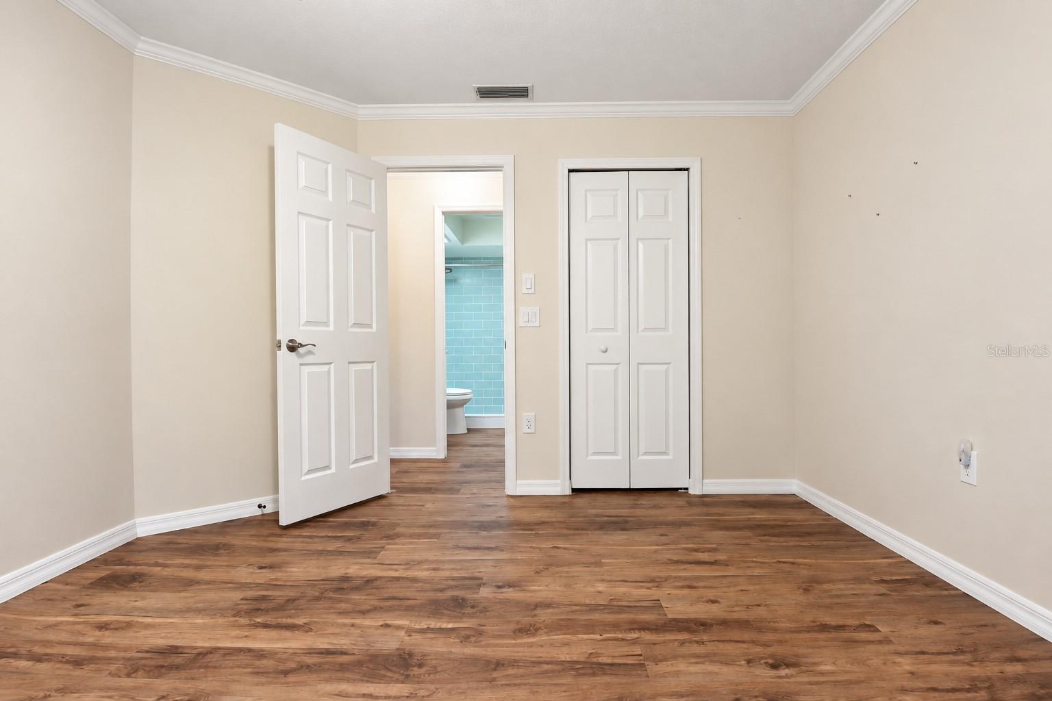 6466 Tapestry Cir Property Photo 18