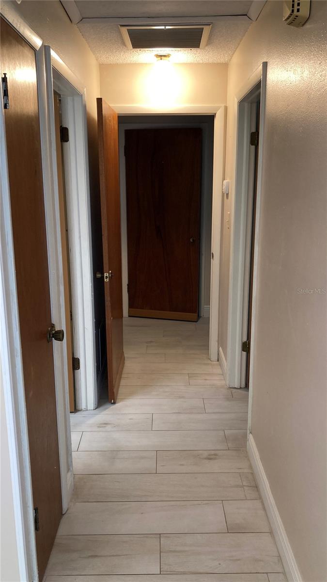 4345 Tahitian Gardens Cir #e Property Photo 15